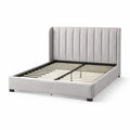 Letto matrimoniale in velluto grigio chiaro